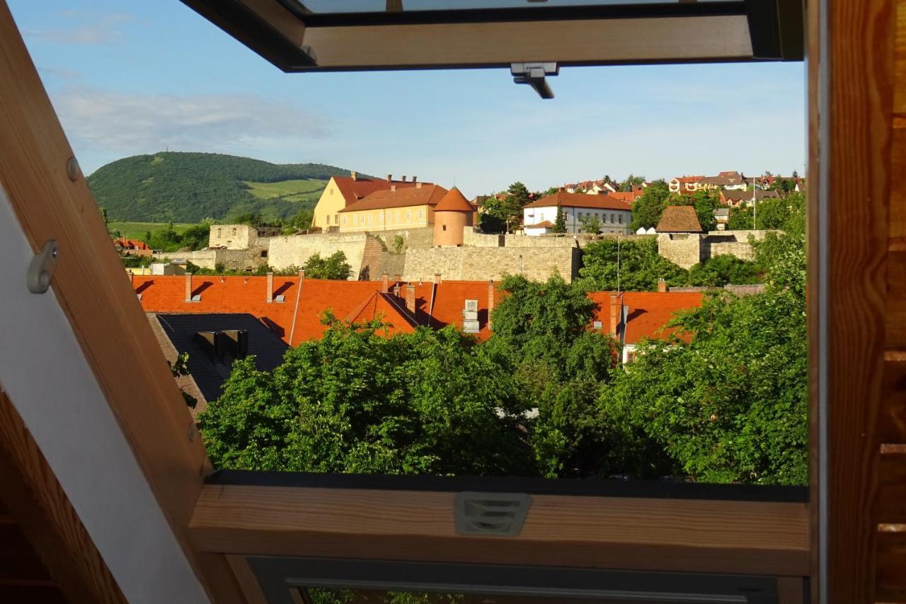 Magdalena Apartman Eger Exterior foto